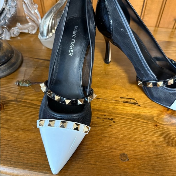 Marc Fisher Hadama studded pumps in Classic black and white - Picture 5 of 5